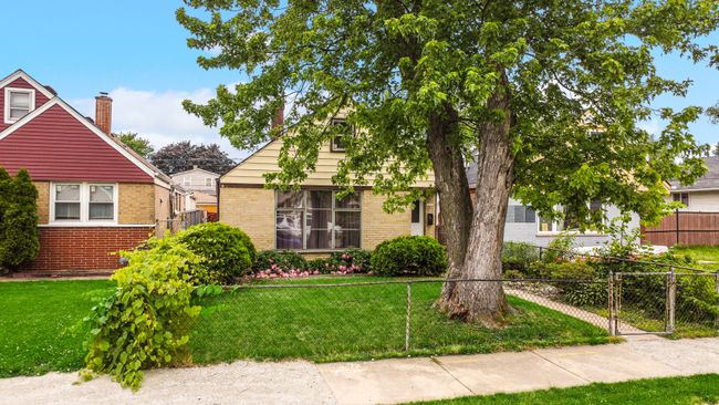 1532 N 39 Th Ave, House other with 5 bedrooms, 1 bathrooms and 2 parking in Stone Park IL | Image 4