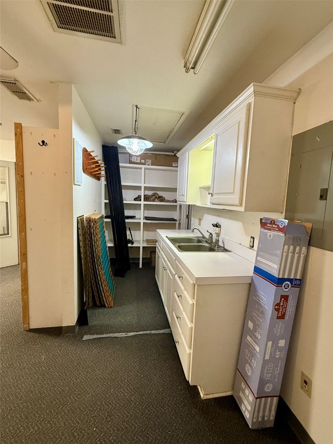 101 E 3 Rd St, Home with 0 bedrooms, 0 bathrooms and null parking in Burkburnett TX | Image 14