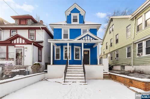 216 Renner Ave, Newark, NJ, 07112-2110 | Card Image
