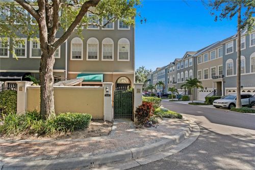 1441 Harbour Walk Rd, TAMPA, FL, 33602-5972 | Card Image
