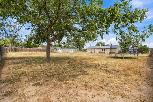 1116 Thiele Ln, Fredericksburg, TX, 78624-4569 | Card Image
