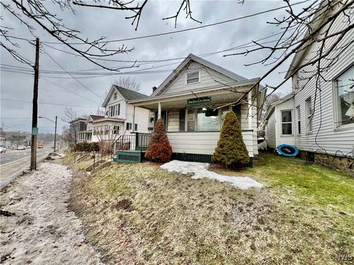 157 W Bridge St, Oswego, NY, 13126-1445 | Card Image