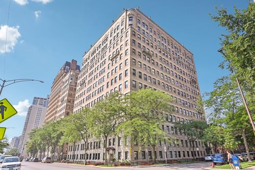 apt-9e-3520 N Lake Shore Dr, CHICAGO, IL, 60657-1808 | Card Image