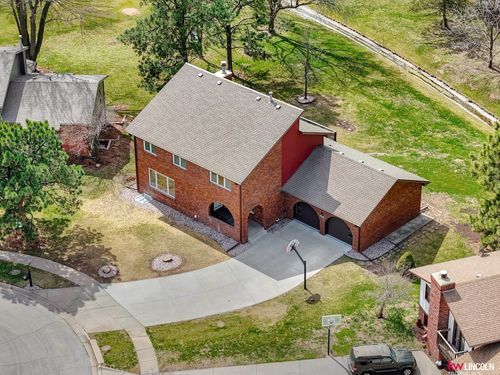 7500 Otoe Pl, Lincoln, NE, 68506-3636 | Card Image