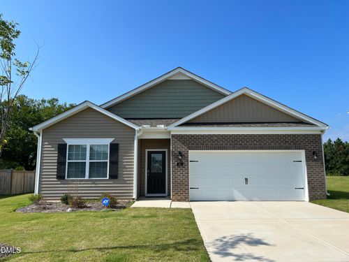 51 Blue Aspen Dr, Fuquay-Varina, NC, 27526-4549 | Card Image