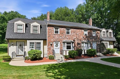 26-135 Forrest St, Plaistow, NH, 03865-2626 | Card Image
