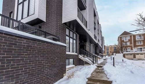 4-184 Angus Dr, Ajax, ON, L1S0G5 | Card Image
