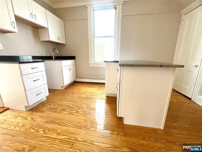 238 Main St, Home with 2 bedrooms, 1 bathrooms and null parking in Ridgefield Park NJ | Image 4