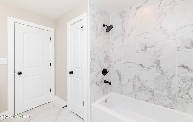 7110 Fox Harbor Rd, House other with 6 bedrooms, 3 bathrooms and null parking in Prospect KY | Image 93