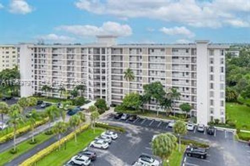 apt-905-3150 N Palm Aire Dr, Pompano Beach, FL, 33069-3848 | Card Image