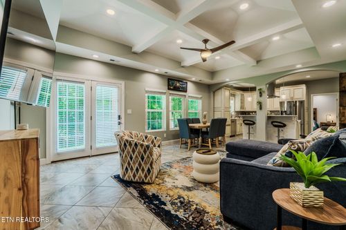 downstairs-5360 Amherst Woods Ln, Knoxville, TN, 37921-5067 | Card Image