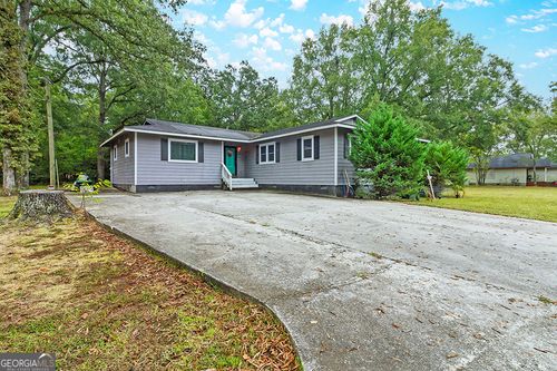 518 Cooley Dr, Sandersville, GA, 31082-7602 | Card Image