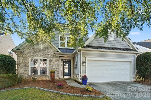 7024 Saranac Ln, Matthews, NC, 28105-6796 | Card Image