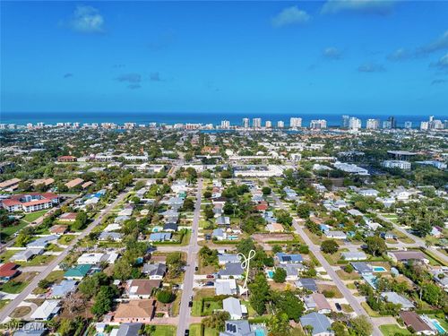1255 Illinois Dr, NAPLES, FL, 34103-3850 | Card Image