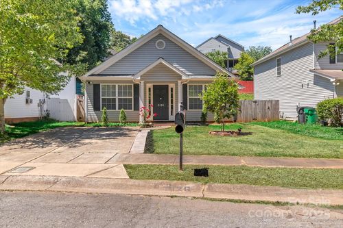 2126 Downing St, Charlotte, NC, 28205-4301 | Card Image
