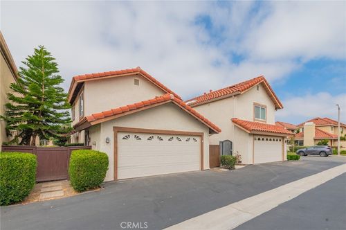 7 Tivoli, Irvine, CA, 92620-2562 | Card Image