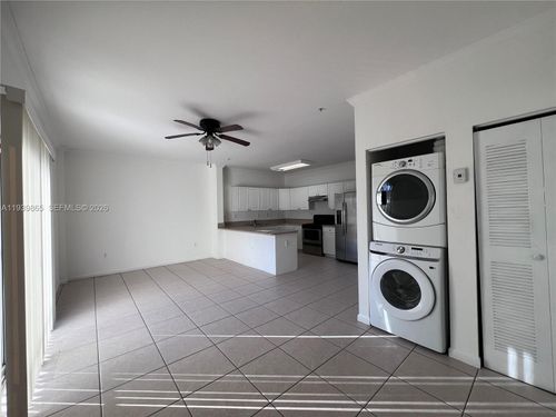 apt-301-17350 Nw 67th Ave, Hialeah, FL, 33015-4291 | Card Image