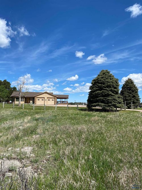 7380 Muirfield Dr, Rapid City, SD, 57702-9605 | Card Image