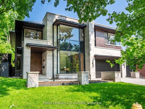 5 Fidelia Ave, North York, ON, M4N3E7 | Card Image
