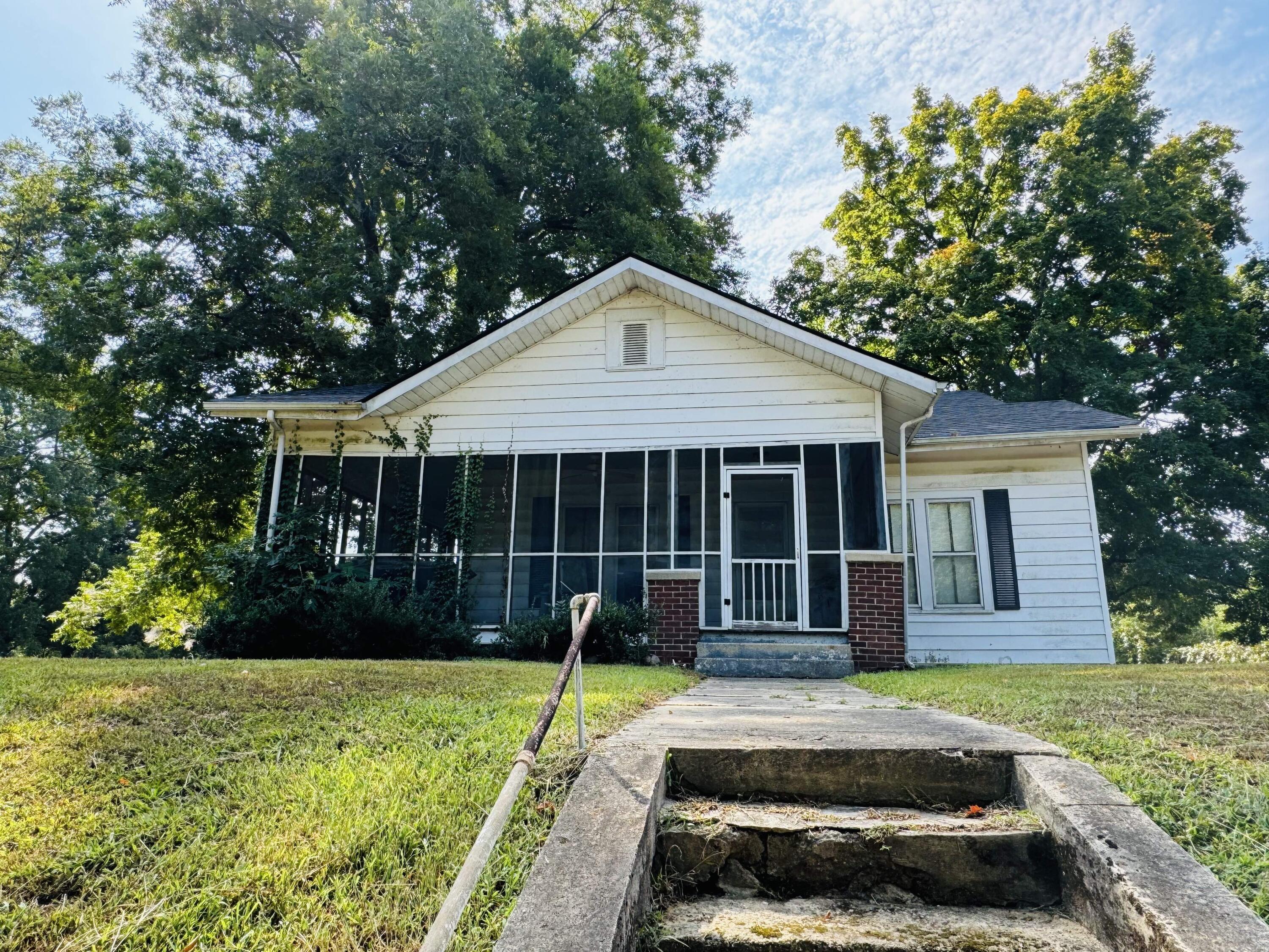 Old Hixson Pike, Hixson, TN 37343