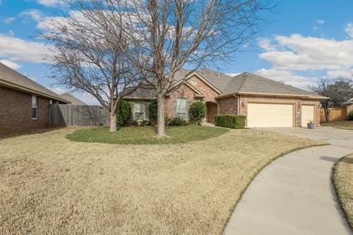 9005 Nw 79th Ter, Yukon, OK, 73099-8820 | Card Image