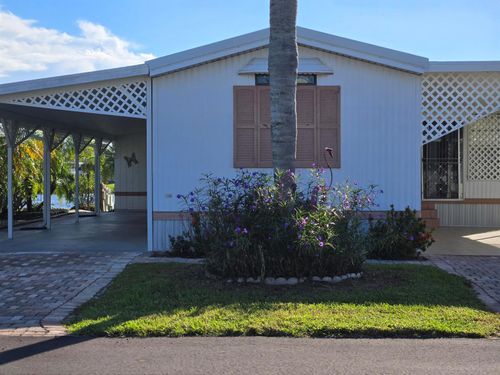 107-1601 Us-441, OKEECHOBEE, FL, 34974 | Card Image