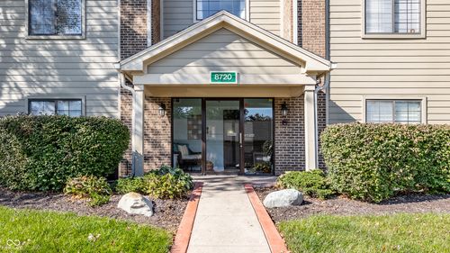 202-8720 Yardley Court, Indianapolis, IN, 46268 | Card Image