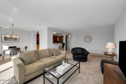 206-1 Channel Dr, Monmouth Beach, NJ, 07750-1365 | Card Image