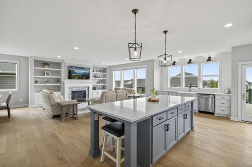 15450 110th Ave N, Osseo, MN, 55369-5606 | Card Image