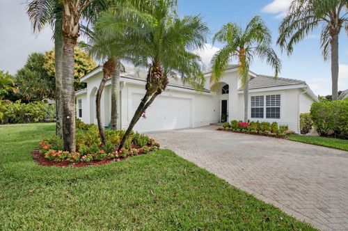 11590 Creekside Dr, Boynton Beach, FL, 33437-4930 | Card Image