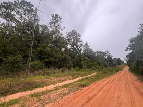 NHN Scottsdale St, Lumberton, MS, 39455 | Card Image