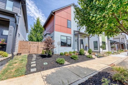 8686 Morgan Dr, Fishers, IN, 46038-2922 | Card Image