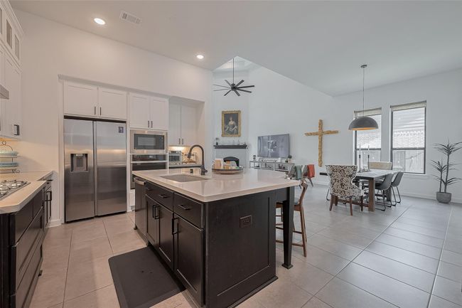29118 Sage Trace Ct, House other with 4 bedrooms, 5 bathrooms and 3 parking in Fulshear TX | Image 17