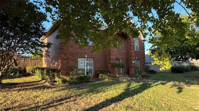 Front and Side of home at 709 Teresa | Image 2