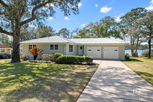 9459 Soldier Creek Rd, Lillian, AL, 36549-5709 | Card Image