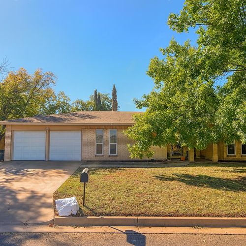 3825 Butterfield Rd, San Angelo, TX, 76904-5719 | Card Image