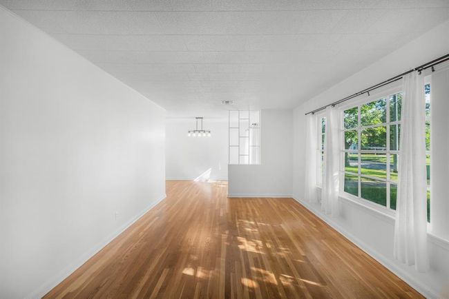 628 S Madison St, House other with 2 bedrooms, 2 bathrooms and 1 parking in La Grange TX | Image 5