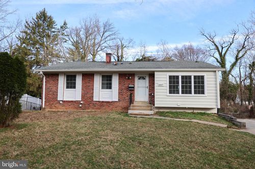 5607 Pier Dr, ROCKVILLE, MD, 20851-2401 | Card Image