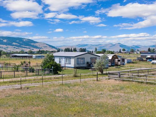 33135 Blackhawk Loop, Arlee, MT, 59821-9316 | Card Image