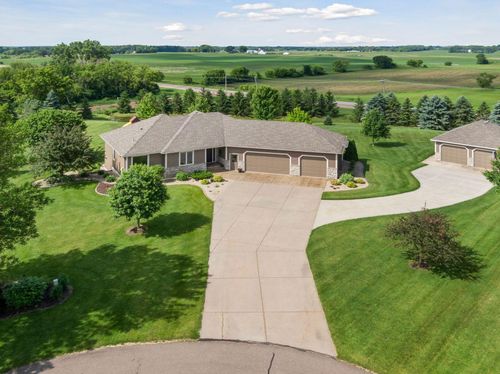 9015 Schutte Ct, Corcoran, MN, 55340-2110 | Card Image