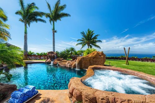 a-972 Kai Hele Ku St, Lahaina, HI, 96761-5732 | Card Image