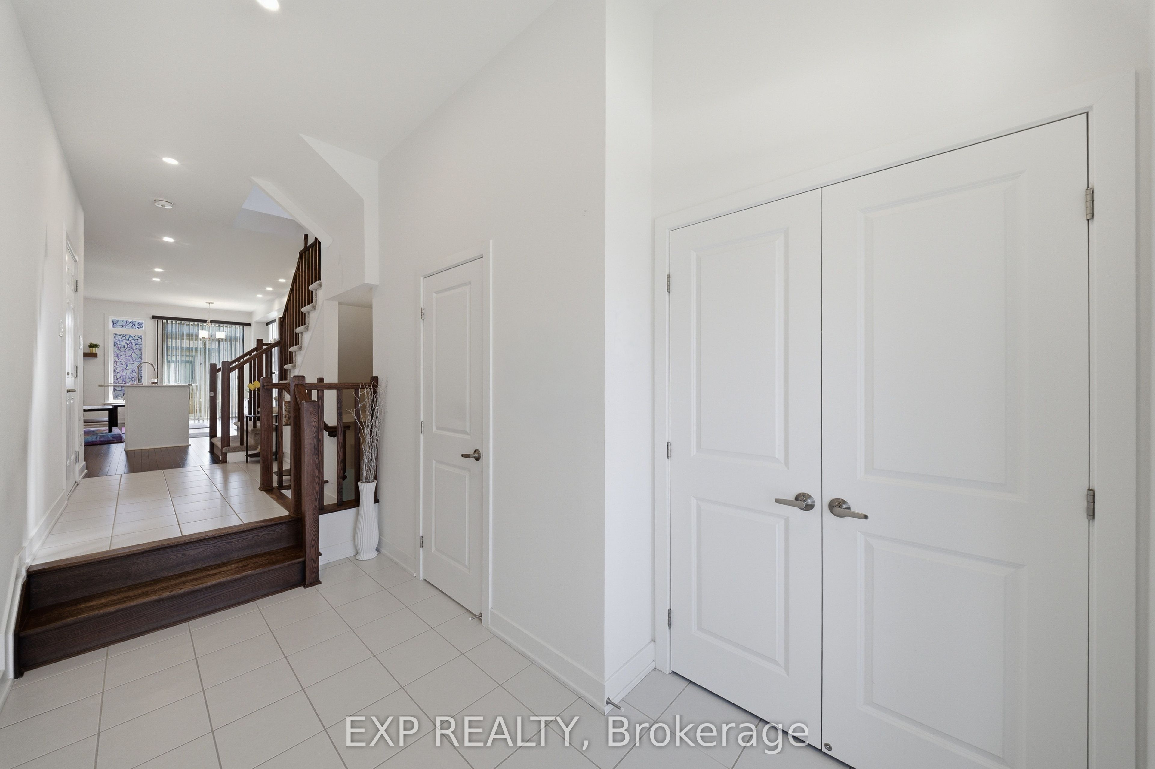 Residential in Barrhaven 3