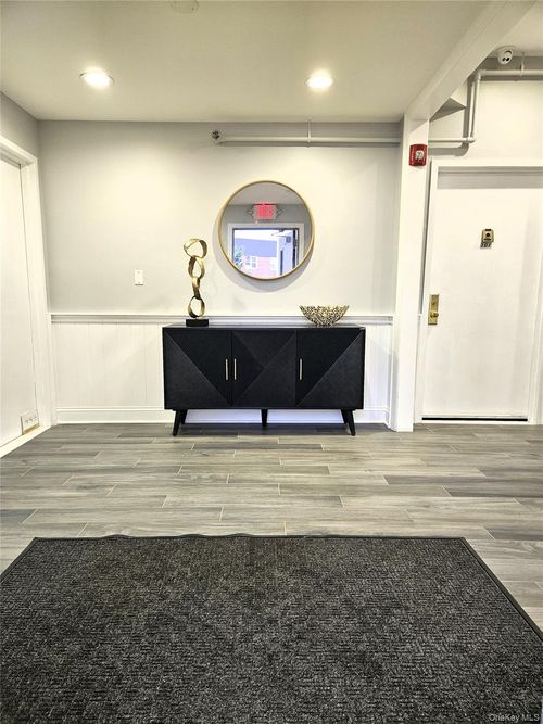 205-93 Hempstead Ave, Hempstead, NY, 11550 | Card Image