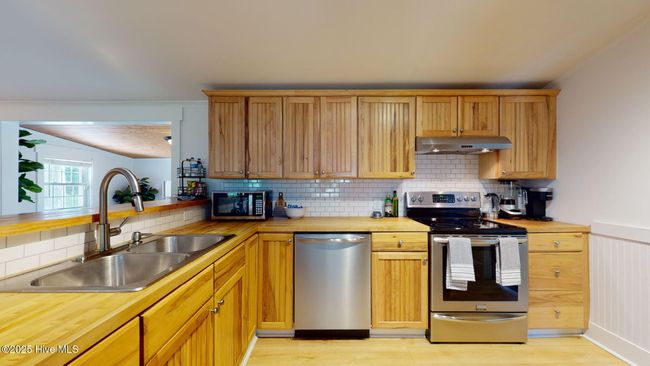 2301 Sloop Point Loop Rd, House other with 3 bedrooms, 2 bathrooms and null parking in Hampstead NC | Image 30