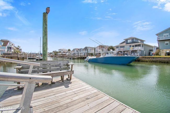 Dock | Image 28
