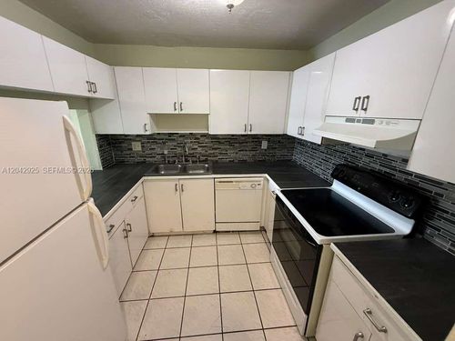 g308-1900 W 68th St, Hialeah, FL, 33014-4479 | Card Image