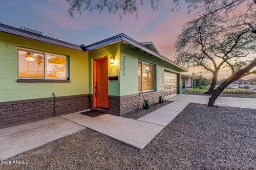 1233 E Broadmor Dr, Tempe, AZ, 85282-2508 | Card Image