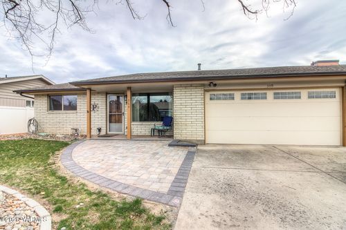 309 S 49th Ave, Yakima, WA, 98908-3410 | Card Image