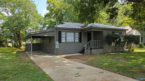 2712 Barbara Dr Nw, Huntsville, AL, 35816-3908 | Card Image