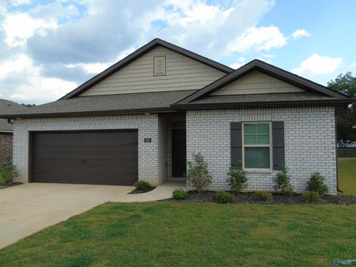 207 List Rd, Huntsville, AL, 35810-6473 | Card Image